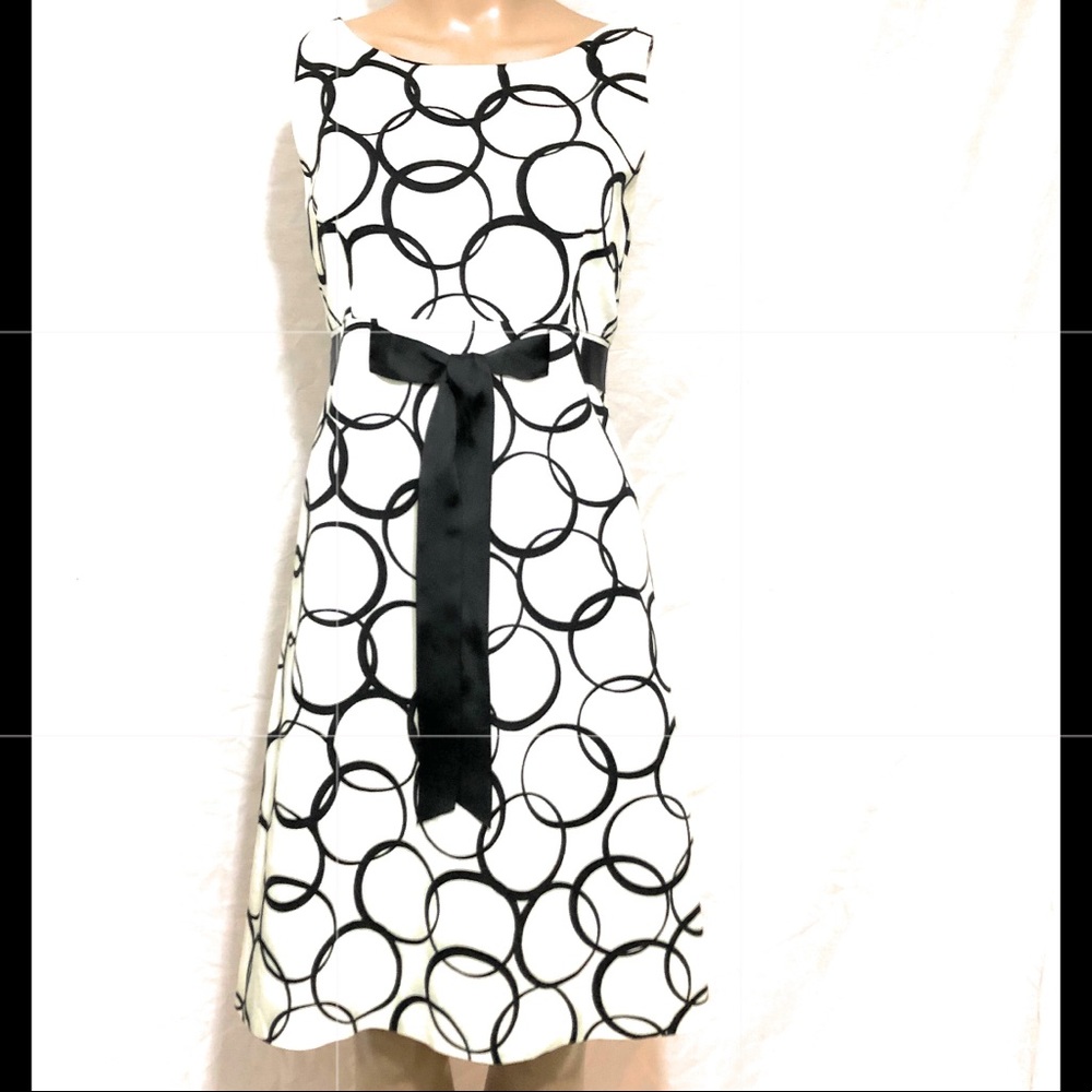 🛑SOLD🛑Jessica Howard Dress Size 8 Black Ivory - Picture 4 of 8